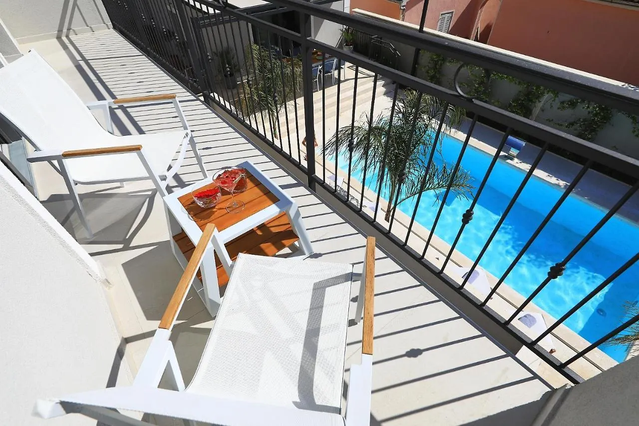 Villa Manda Zadar Luxury Apartments 4*,
