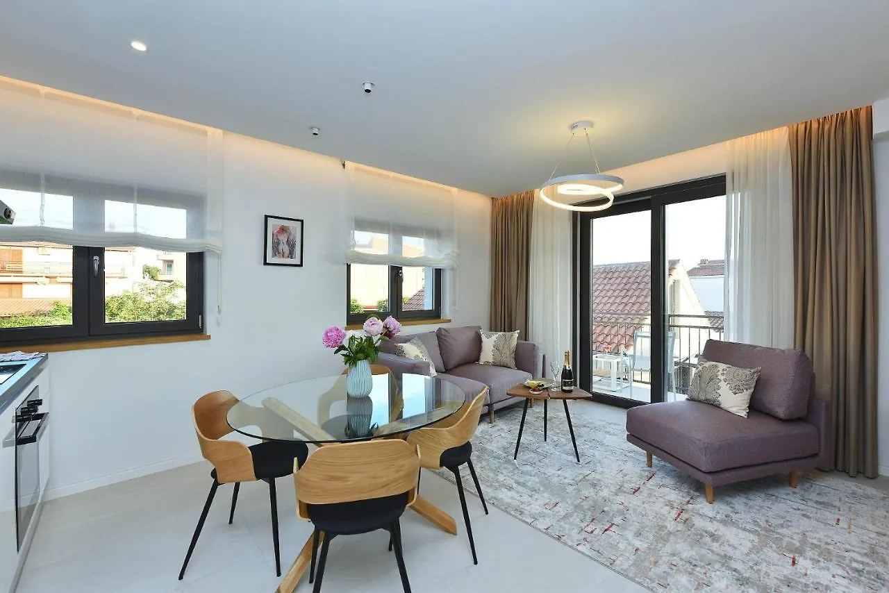 Villa Manda Zadar Luxury Apartments 4*,